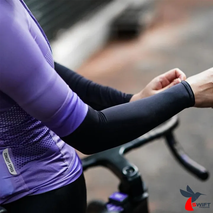 Ice%20Silk%20Arm%20Sleeves%20Hand%20Sleeve%20-%20UV%20Protection%20&%20Quick-Dry%20Cycling/Running%20Sleeves%20for%20Men%20&%20Women%20%7C%2030cm%20Breathable%20Stretchable%20Arm%20Warmers%20for%20Outdoor%20Sports%20(1%20Pair)%20-%20Image%202