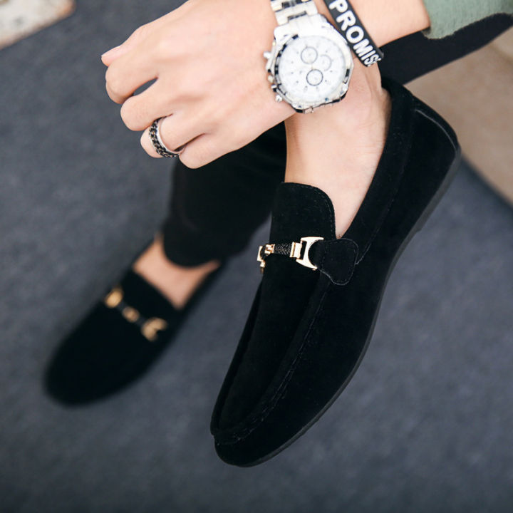 Designer Shoes Men Zapatos De Hombre Slip-On Leather Shoes Casual Male Shoes Adult Red Driving Moccasin Soft Non-slip Loafers KEEMEEUYZO