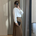 Black Shirt Women's Long-Sleeved Spring and Autumn French Design Feeling Light Mature Wind Exquisite Stacked Loose Temperament Professional Shirt. 