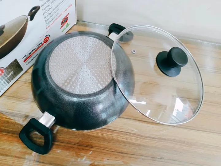 24cm%20Marble%20Coating%20Deluxe%20Non%20Stick%20Cookware%20Korai.%20With%20Induction%20Bottom.%20-%20Image%204