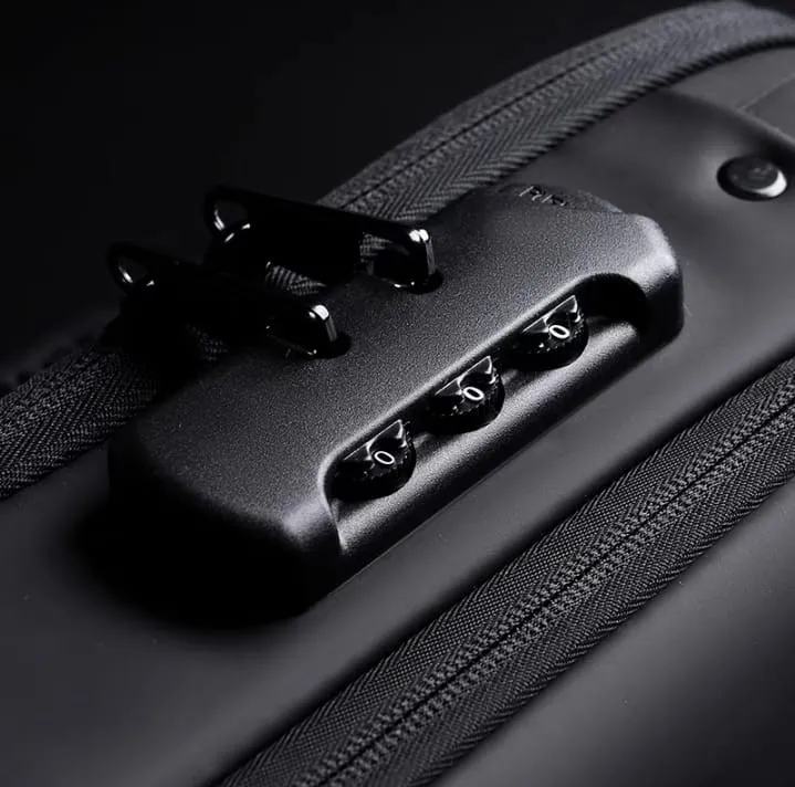 Solid%20USB%20Charging%20Port%20Sling%20Anti-Theft%20Shoulder%20Bag%20-%20Image%204