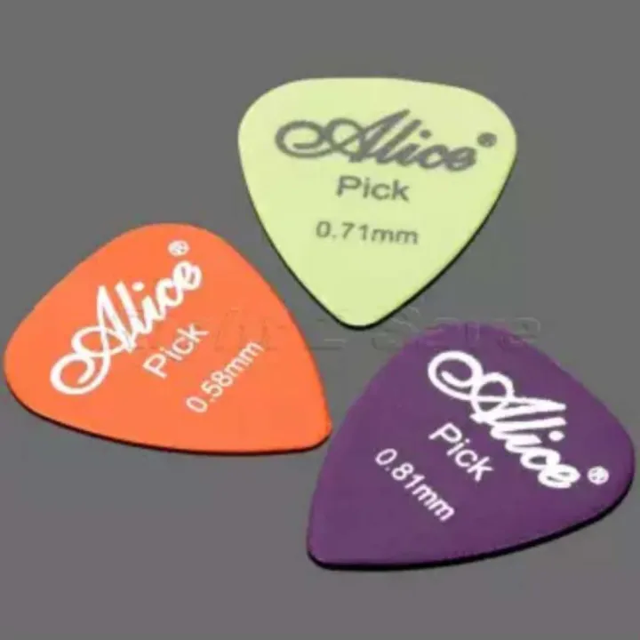 Semi%20Electric%20Indian%20Signature%20Guitar%20with%20Bag%20&%20Picks%20-%20Image%204