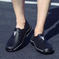 2021 Breathable Summer Men Slippers Outdoor Water Shoes Hollow Ultra Light Beach Shoes Casual Men Sandals Black Garden Shoes.