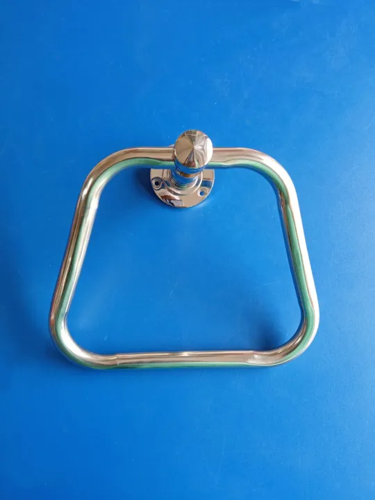 Triangle%20with%20Stainless%20Steel%20Towel%20Ring/Napkin%20Ring%20-%20Bathroom%20Towel%20Holder%20-%20Towel%20Hanger%20with%20Chrome%20Finish%20-%20Image%209