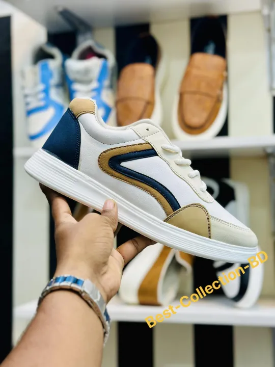 Elevate%20Your%20Style%20-%20New%20Collection%20of%20Stylish%20and%20Fashionable%20Exclusive%20Sneakers%20Converse%20for%20Men%20-%20into%20Luxury%20and%20Trend%20-%20Image%203