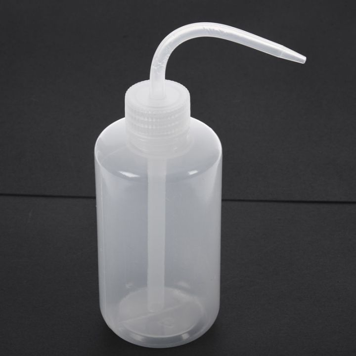 3X%20500Ml%2090%20Degree%20Angle%20Tip%20Oil%20Liquid%20Holder%20Squeeze%20Bottle%20Clear%20White%20-%20Image%204
