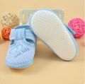 Cute Love Print Soft Cotton Plaid Anti-slip Baby Shoes For (12-18 Months Baby). 