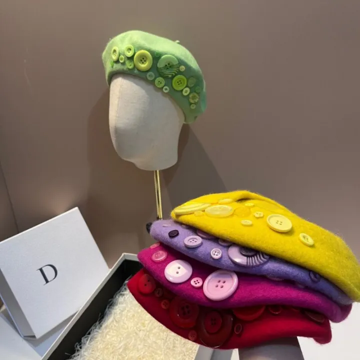 Winter%20Korean%20System%20Beret%20Women%20Girl%20Niche%20Design%20Sense%20Button%20Octagonal%20Cap%20Autumn%20Winter%20Warm%20All%20Match%20Wool%20Painter%20Beret%20-%20Image%202