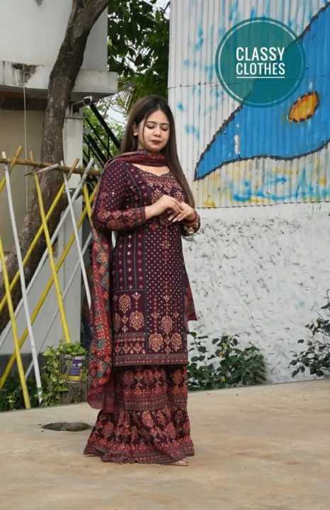 Elegant%20Linen%20Floral%20Shalwar%20Kameez%20Set%20with%20Dupatta%20-%20Women%20Traditional%20Wear%20-%20Image%206