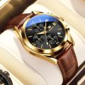 Leather Waterproof Quartz Fashion Watch for Men. 