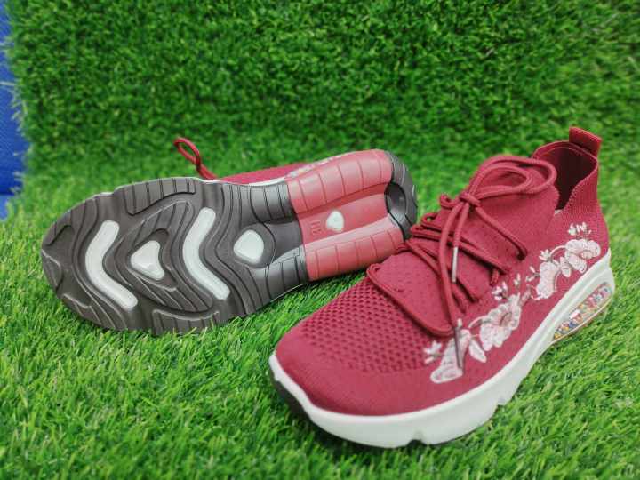 Soft%20China%20Stylish%20Women%20Sports%20Shoes%20Yarn%20PVC%20for%20Gym%20&%20Walking%20Shoes%20Soft%20Maroon%20Color.%20Sneakers%20Shoes%20for%20Girls%20and%20Women.%20Lotus.%20-%20Image%207