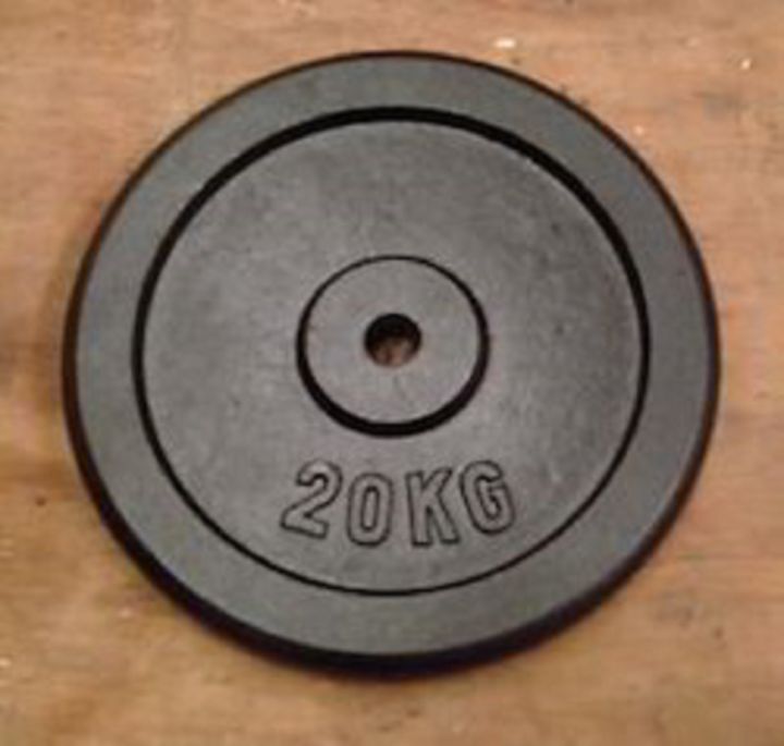 BEST%20QUALITY,%20WEIGHT%20PLATE%20,20%20KG%20BLACK,1PCS%20-%20Image%202