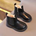 Girls' martin boots winter new children's boots fashion and versatile Internet celebrity baby girl booties soft sole. 
