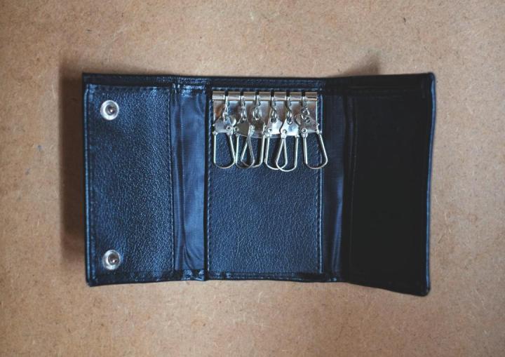 %5B111Tk%20Deal%5D%20Keychain%20HolderFor%20Men%20Key%20Ring%20for%20Bikers%20-%20Car%20-%20Bike%20-%20Home%20-%20Office%20Key%20Ring%20-%20Nice%20key%20Ring%20Key%20Ring%20Holder%20Button%20Design%20Black%20Wallet%20For%20Men%20pu%20Leather%20Money%20Bag%20For%20Men%20-%20Image%208