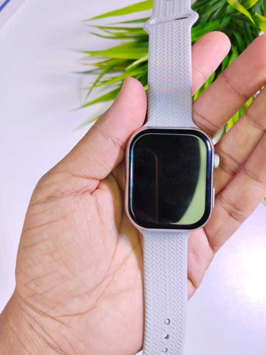 S30%20Pro%20Max%20Smart%20Watch%20with%207%20Straps.%20Series%2010%20Infinity%20Screen%20Bluetooth%20Calling%20Smartwatch%20-%20Image%204