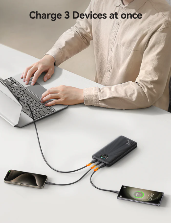 JOYROOM%20JR-PBF15%2022.5W%20Super%20Speed%20LED%20Fast%20Charging%2010000mAh%20Power%20Bank%20-%20Image%203