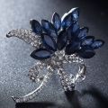 Retro bee chain brooch insect oil drop rhinestone brooch set chain clothing accessories female pin.