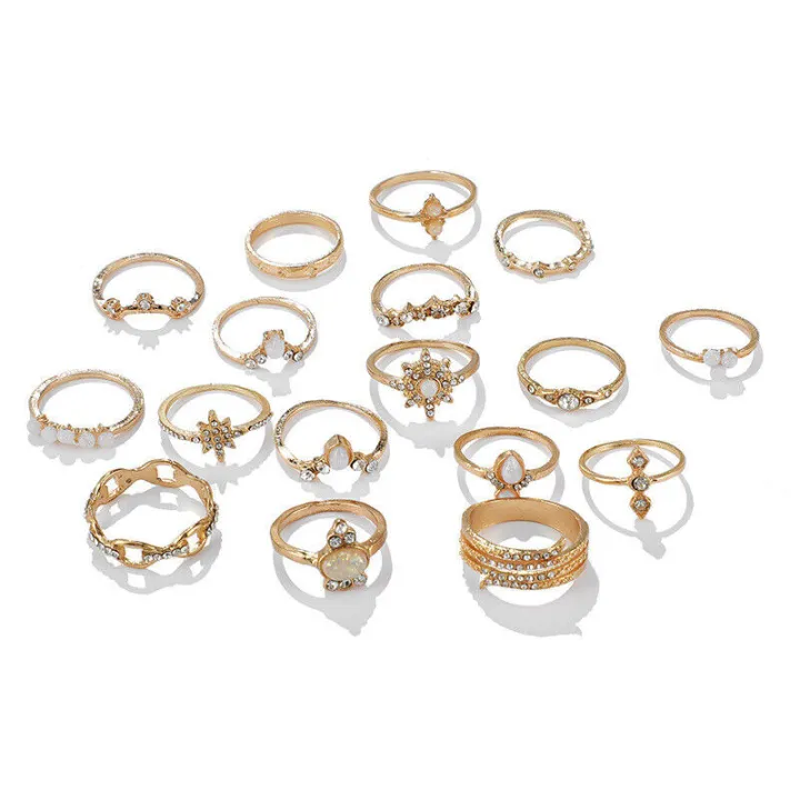 Finger%20Ring%20Set%20Gold%20Crystal%20Joint%20Rings%20Ring%20for%20Women%20and%20Girls%20(Pack%20of%2017)%20-%20Image%203