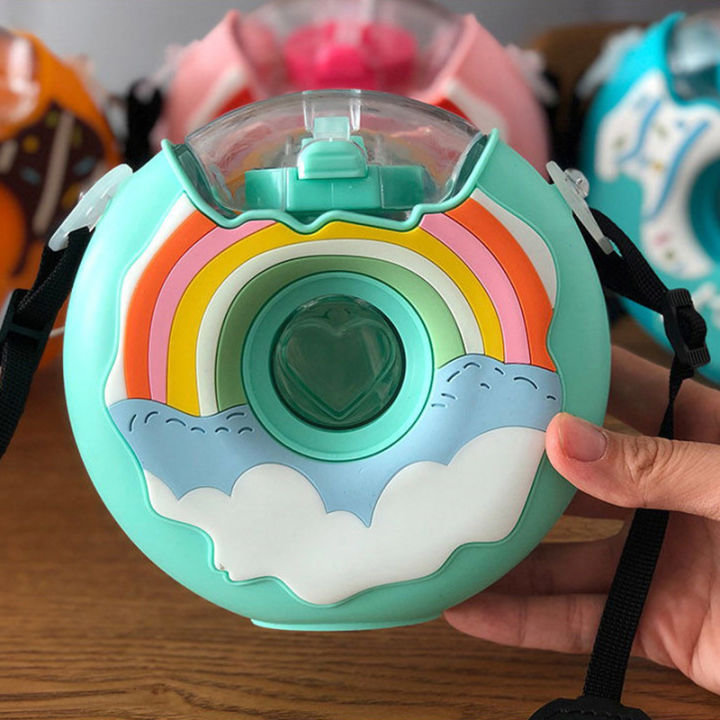 380ML%20Donut%20Shape%20Cup%20Kids%20Feeding%20Cup%20With%20Straws%20Lovely%20Donuts%20Shape%20Water%20Cups%20Cartoon%20Leakproof%20Outdoor%20Water%20Bottle%20-%20Image%207