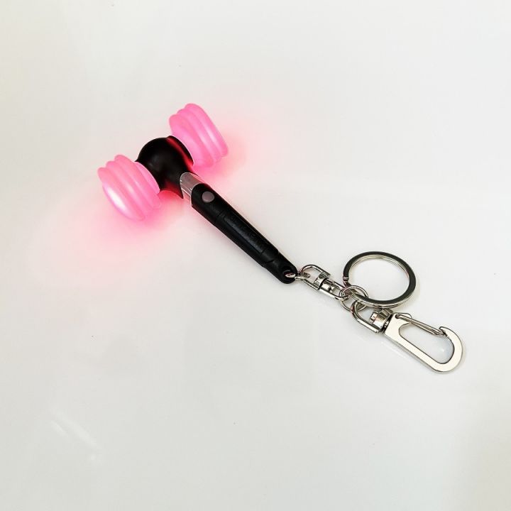 New%20Kpop%20BLACKPINK%20Lightstick%20keychain%20can%20luminous%20hammer%20pendant%20for%20blink%20gift%20-%20Image%205