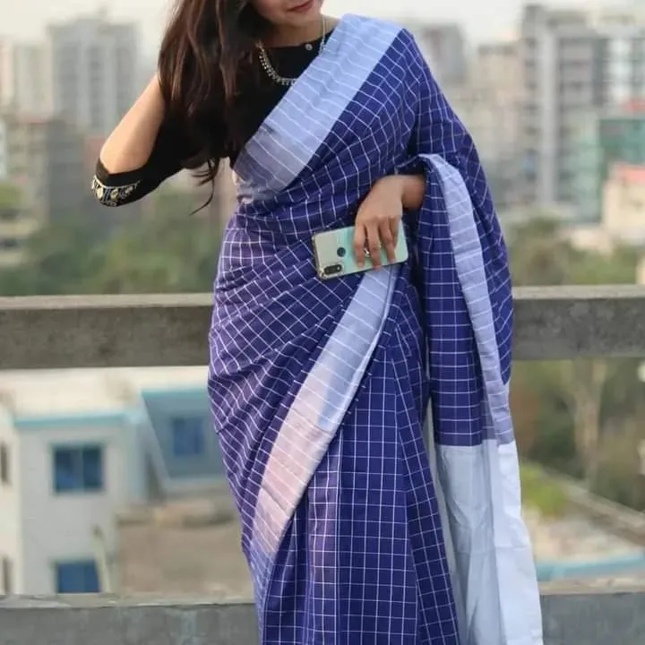 Blue%20And%20White%20Dupiyan%20Sharee%20For%20Women%20-%20Image%203