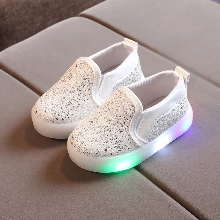 Children%20Casual%20Running%20Shoes%20sequin%20LED%20Boys%20Girls%20Fashion%20Sneakers%202023%20Spring%20Lighted%20Non-Slip%20Sport%20Shoes%20Luminous%20Boots%20-%20Image%203