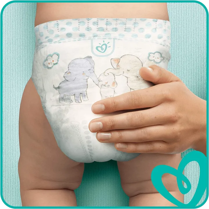 Pampers%204%20Pants%20Dry%20Nappy%20Baby%20Diaper%20Jumbo%20Pack%20(9-15kg)%20-%2072Pcs%20-%20Image%204