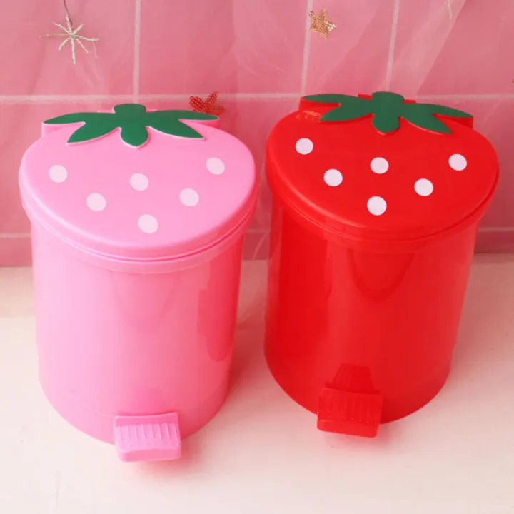 Shaped%20Waste%20Bins%20for%20Desk%20Car%20Office%20Kitchen%20Garbage%20Basket%20Desktop%20Trash%20Can%20with%20Lid%20Cute%20Strawberry%20-%20Image%208