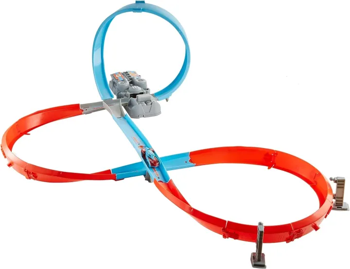 Hot%20Wheels%20GGF92%20Figure%208%20Raceway%20-%20Image%204