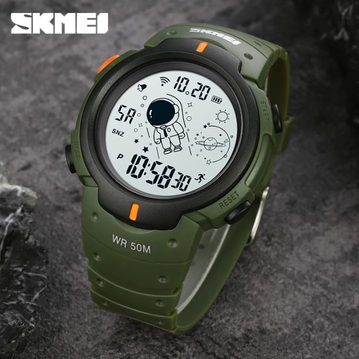 Skmei%20Digital%20Waterproof%20Wristwatch%20Man%20Sport%20Fashion%20Cosmonaut%20Watch%20For%20Men%20Dial%20Time%20Led%20Display%20Clock%20Relogio%20Masculino%201820%20-%20Image%204