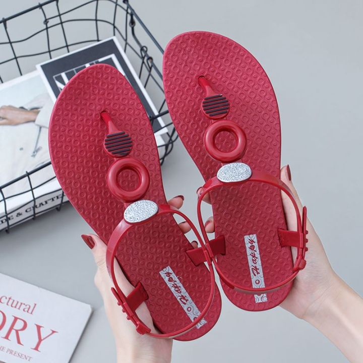 Sandals: women's outdoor wear summer flat sandals, super fairy temperament, new foreign style to wear sandwich beach shoes