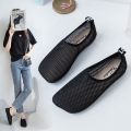 Internet Hot Shoes Women2023Summer New Mesh Breathable One Pedal Flat Pumps Comfortable, Casual and Versatile Mesh Surface Shoes. 