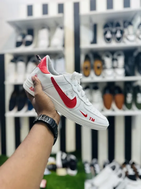Hot%20Collection%20of%20Stylish%20and%20Fashionable%20Winter%20and%20Summer%20Exclusive%20Low%20Top%20Sneakers%20Converse%20Shoes%20for%20Men%20-%20Easy%20To%20Maintain%20-%20Image%202