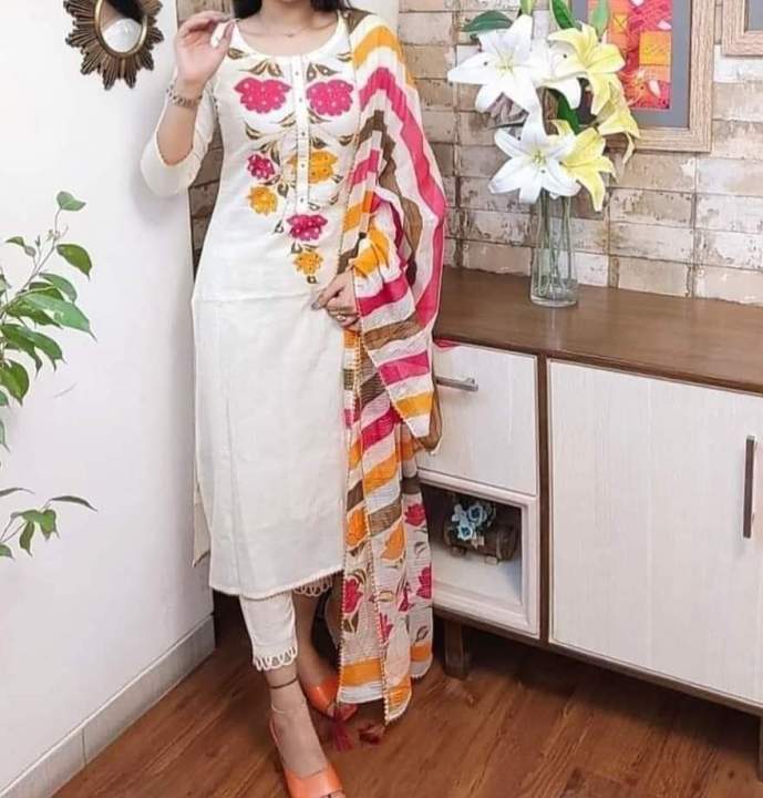 Exclusive%20High%20Quality%20Cotton%20Salwar%20Kameez%20Unstitched%20Skin%20Print%20Three%20Piece%20For%20Women%20-%20Image%202