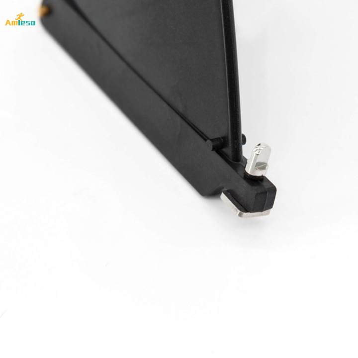 Surfing%20Fin%20with%20Screw%20for%20Beginners%20Pros%20Thruster%20for%20Longboard%20-%20Image%205