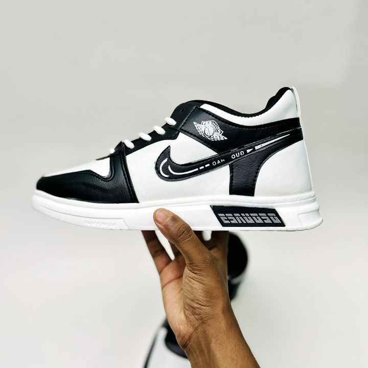 New Black and White Collection Stylish and Fashionable Summer and Winter Exclusive Sneakers Converse Shoes for Men