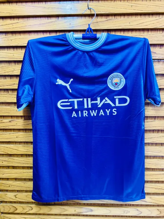 Jersey%20-%20Manchester%20City%20club%20jersey%20-%20Image%202