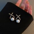 Elegant Simulated Pearl Earrings For Women Inlaid Rhinestone Stud Earrings Letter X Ear Stud 2023 Trendy Party Wedding Jewelry.