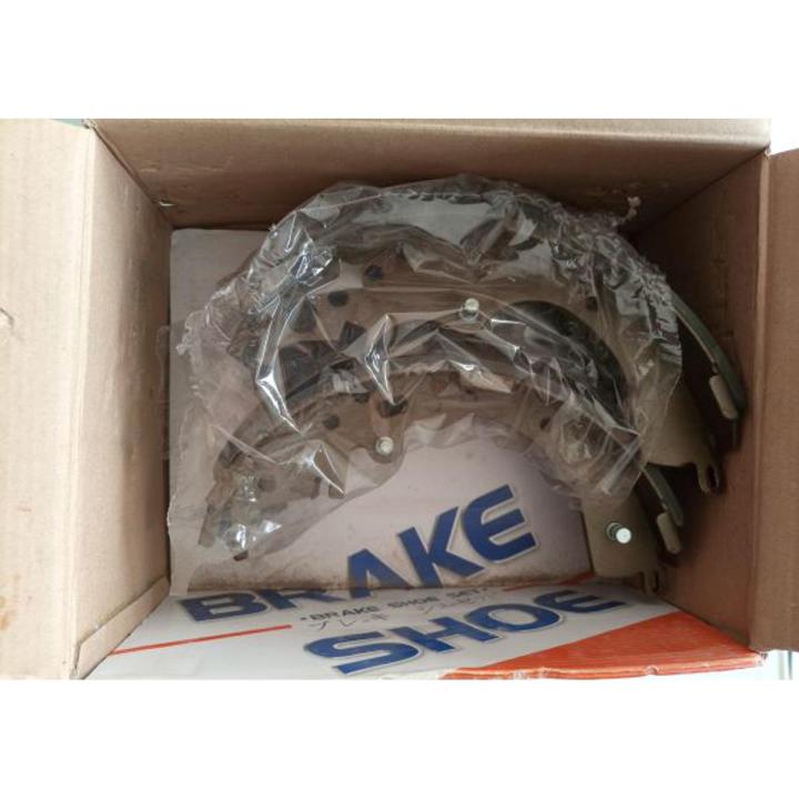NiBK Brake Shoe for Toyota Hiace, Hiace van, Hiace Regius
