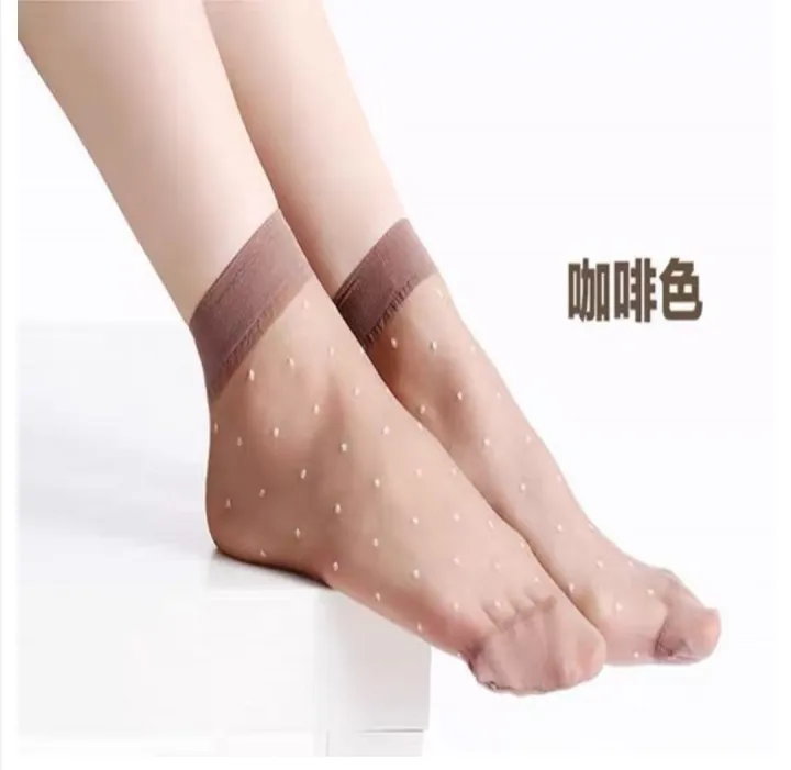 6%20Pair%206%20Colour%20Crystal%20Polka%20Dot%20Socks%20For%20Women%20-%20Image%207