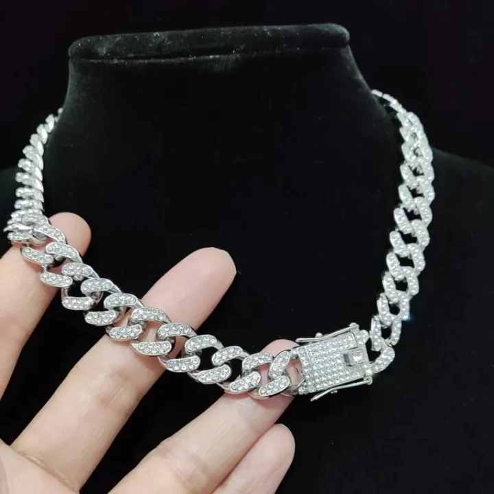 Men%20Women%20Hip%20hop%20Iced%20Out%20Bling%20Chain%20Necklace%20High%20quality%2013mm%20width%20Miami%20Cuban%20Chain%20HipHop%20Necklaces%20Fashion%20Jewelry%20-%20Image%203