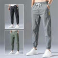 Breathable Men's Pants Comfortable Casual Ice Silk Jogging Pants Loose Fit Sports Summer Trousers for Summer Wear Athletic Apparel Casual Outfit Men's Clothing Street Fashion.