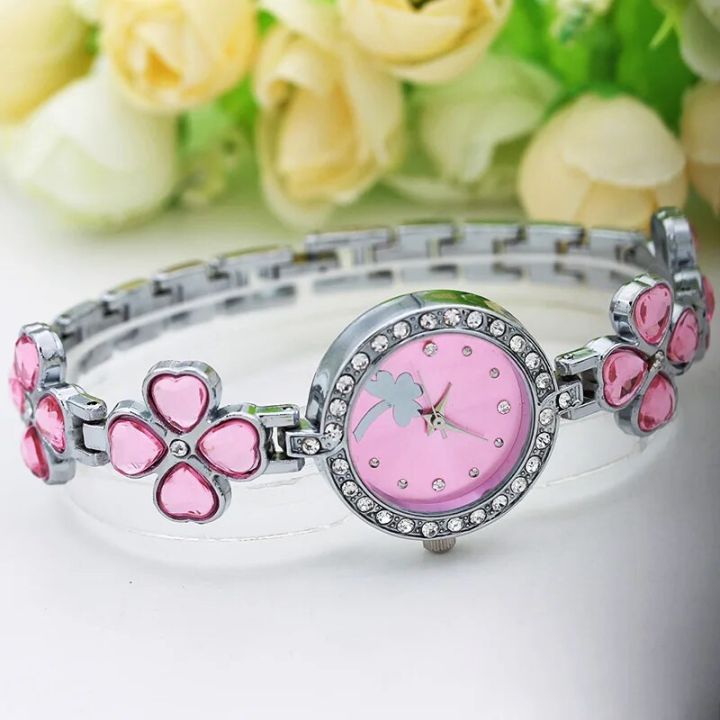 Simple%20Trendy%20Women%20Watches%20Fashion%20Clover%20Dial%20Watch%20Sweet%20Bracelet%20Watch%20Casual%20Ladies%20Quartz%20Wirstwatch%20-%20Image%206