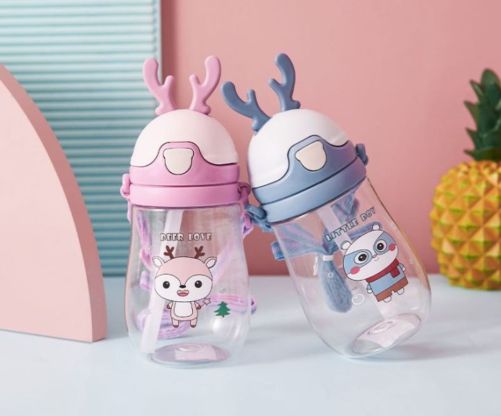 Children's%20cartoon%20straw%20with%20handheld%20teapot%20for%20elementary%20school%20students,%20water%20absorbent,%20fall%20protection%20400ml%20Number%20Plastic%20Kids%20Water%20Bottle/Mom%20pot%20-1pcs%20-%20Image%204