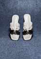 Fashionable Siliper Flat Shoes For Women.