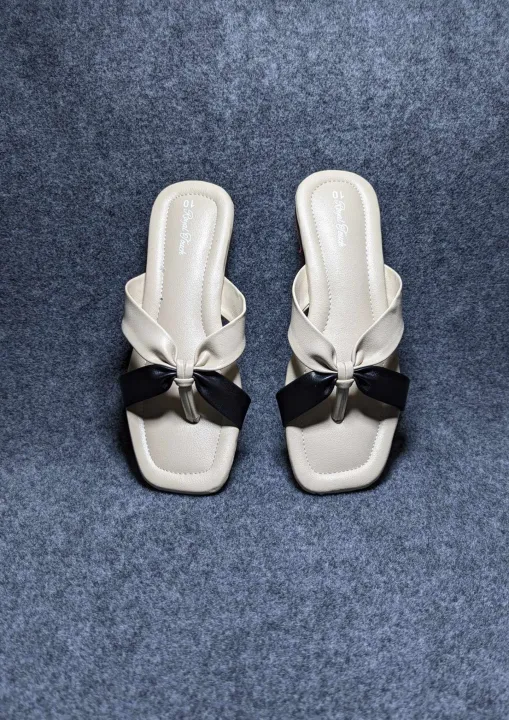 Fashionable%20Siliper%20Flat%20Shoes%20%20For%20Women%20-%20Image%202