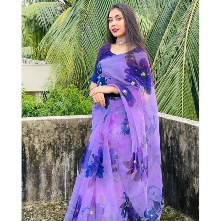 Trendsetter's Choice - Fashionable Hand Print Half Silk Saree - Drapes in 13 Hand - Unveil Your Style