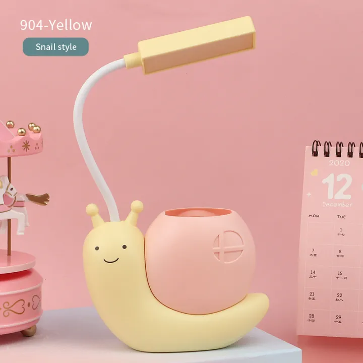 Led%20Desk%20Lamp%20Cute%20Snail%20USB%20Charging%20Lamp%20Kids%20Bedside%20Night%20Light%20Bright%20Eye%20Protection%20Reading%20Lamp%20with%20Pen%20Organizer%20-%20Image%202