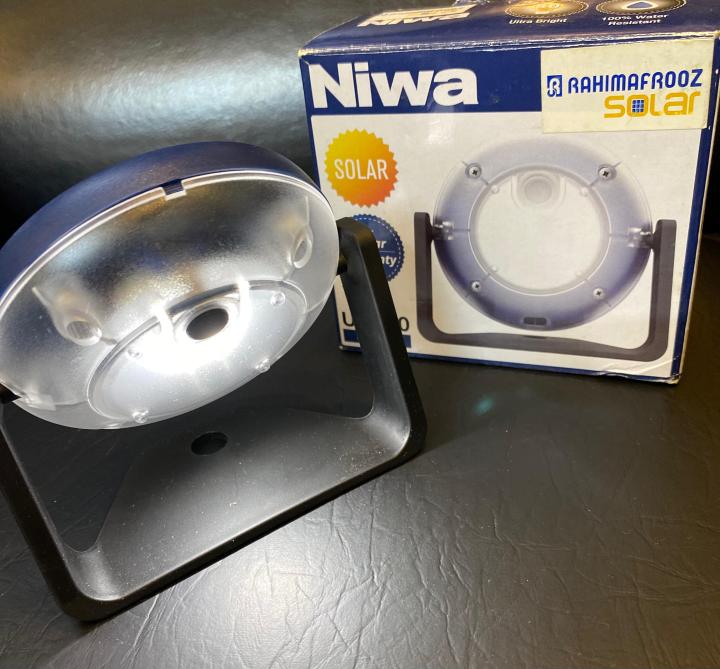 Rahimafrooz%20Solar%20light%20with%20build%20in%20solar%20-%20Image%204