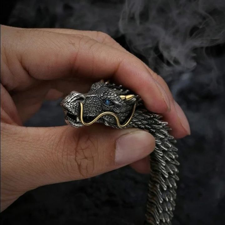 Unleashing%20the%20Power%20of%20Handmade%20Golden%20Horn%20Dragon%20Bracelet%20-%20Image%206